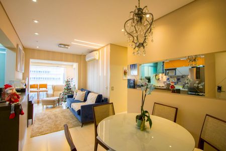Sala de apartamento à venda com 2 quartos, 67m² em Vila Homero Thon, Santo André