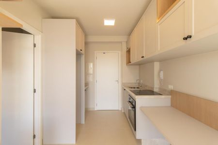 Sala/Cozinha de apartamento para alugar com 1 quarto, 35m² em Água Verde, Curitiba