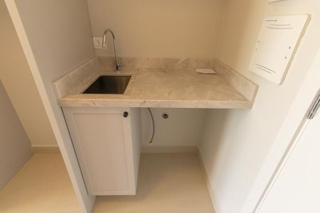 Apartamento para alugar com 35m², 1 quarto e 1 vagaSala/Cozinha