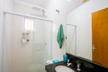 Apartamento à venda com 120m², 3 quartos e 2 vagas Apartamento à venda com 120m², 3 quartos e 2 vagasBanheiro do quarto 2