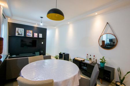 Apartamento à venda com 120m², 3 quartos e 2 vagas Apartamento à venda com 120m², 3 quartos e 2 vagasSala