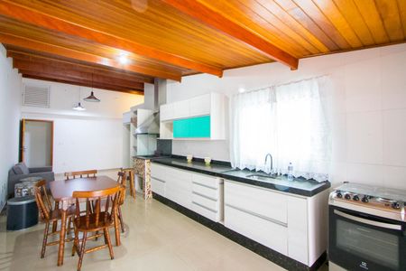 Apartamento à venda com 120m², 3 quartos e 2 vagas Apartamento à venda com 120m², 3 quartos e 2 vagasEspaço gourmet