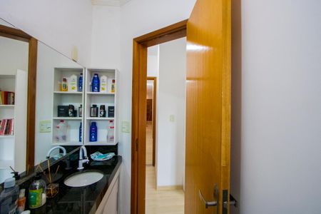 Apartamento à venda com 120m², 3 quartos e 2 vagas Apartamento à venda com 120m², 3 quartos e 2 vagasBanheiro do quarto 1