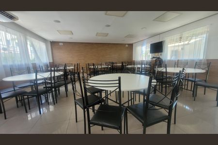 Apartamento para alugar com 45m², 2 quartos e 1 vagaÁrea comum - Salão de festas