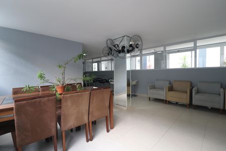 Apartamento à venda com 62m², 2 quartos e 2 vagasÁrea comum - Salão de festas