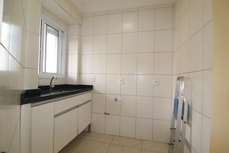 Apartamento à venda com 62m², 2 quartos e 2 vagasCozinha