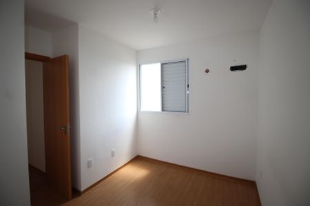 Quarto 1 de apartamento para alugar com 2 quartos, 51m² em Costa E Silva, Porto Alegre