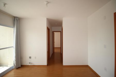 Sala de apartamento para alugar com 2 quartos, 51m² em Costa E Silva, Porto Alegre