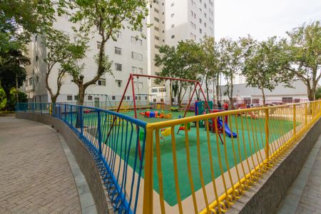 Apartamento à venda com 76m², 3 quartos e 1 vagaÁrea comum - Playground