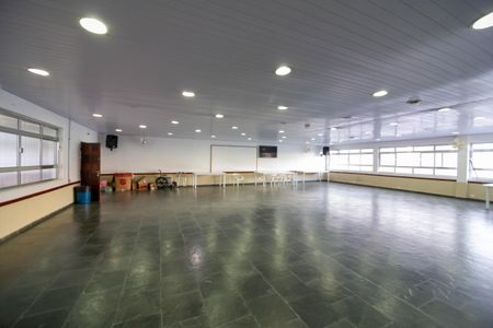 Apartamento à venda com 76m², 3 quartos e 1 vagaÁrea comum - Salão de festas