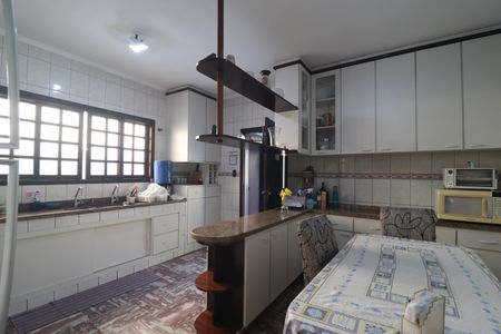 Apartamento à venda com 291m², 4 quartos e sem vagaCozinha