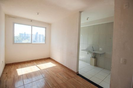 Sala de apartamento para alugar com 1 quarto, 42m² em Pirajussara, São Paulo