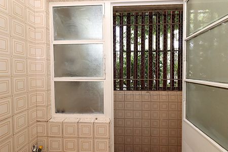 Apartamento à venda com 68m², 2 quartos e sem vagaJanela da Cozinha