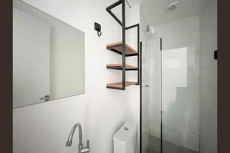 Apartamento para alugar com 28m², 1 quarto e sem vaga Apartamento para alugar com 28m², 1 quarto e sem vagaBanheiro