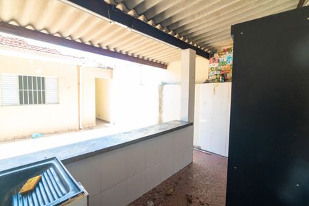 Casa à venda com 90m², 2 quartos e 1 vagaÁrea de Serviço