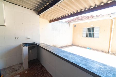 Casa à venda com 90m², 2 quartos e 1 vagaÁrea de Serviço