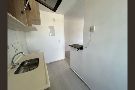 Cozinha de apartamento para alugar com 2 quartos, 45m² em Cascadura, Rio de Janeiro