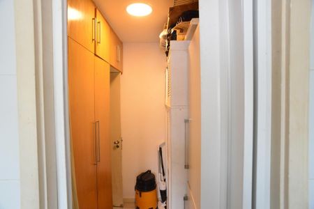 Apartamento para alugar com 190m², 3 quartos e 3 vagasQuarto de Serviço