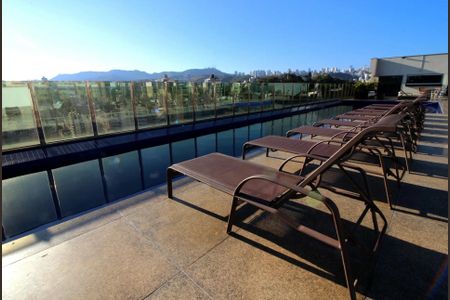 Apartamento à venda com 70m², 1 quarto e sem vaga Apartamento à venda com 70m², 1 quarto e sem vagaPISCINA