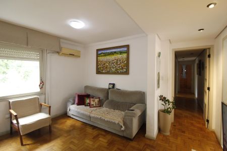 Sala de apartamento à venda com 3 quartos, 101m² em Petrópolis, Porto Alegre