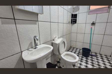 Banheiro de casa para alugar com 1 quarto, 75m² em Jardim America Iv, Várzea Paulista