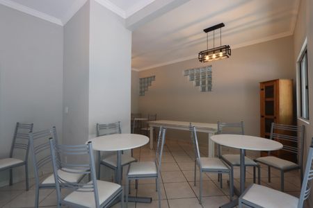 Apartamento à venda com 64m², 2 quartos e 1 vagaÁrea comum - Salão de festas