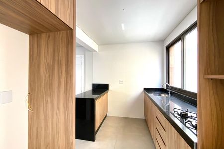 Apartamento para alugar com 134m², 2 quartos e 2 vagasCozinha