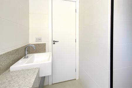 Apartamento para alugar com 134m², 2 quartos e 2 vagasBanheiro