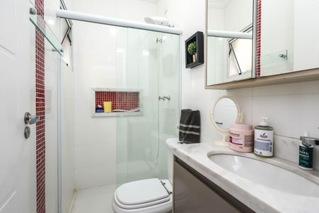 Casa à venda com 104m², 3 quartos e 1 vagaBanheiro