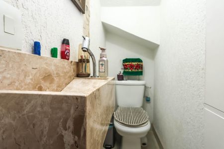 Casa à venda com 104m², 3 quartos e 1 vagaLavabo