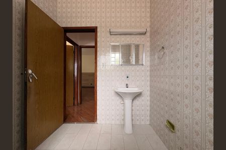 Casa à venda com 181m², 3 quartos e 3 vagas Casa à venda com 181m², 3 quartos e 3 vagasBanheiro