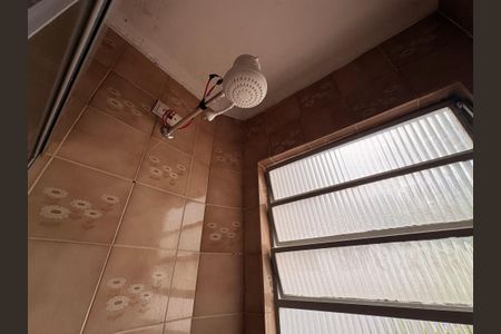 Casa à venda com 181m², 3 quartos e 3 vagas Casa à venda com 181m², 3 quartos e 3 vagasBanheiro da Suíte