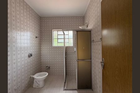 Casa à venda com 181m², 3 quartos e 3 vagas Casa à venda com 181m², 3 quartos e 3 vagasBanheiro