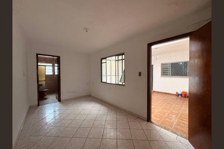 Casa à venda com 181m², 3 quartos e 3 vagas Casa à venda com 181m², 3 quartos e 3 vagasSuite