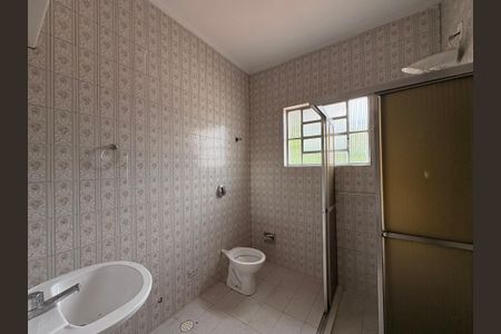 Casa à venda com 181m², 3 quartos e 3 vagas Casa à venda com 181m², 3 quartos e 3 vagasBanheiro