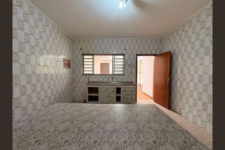 Casa à venda com 181m², 3 quartos e 3 vagas Casa à venda com 181m², 3 quartos e 3 vagasCozinha