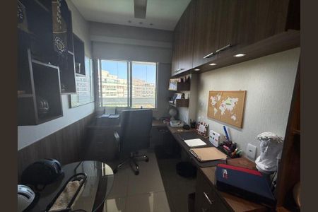 Apartamento à venda com 4 quartos, 132m² em Camboinhas, Niterói