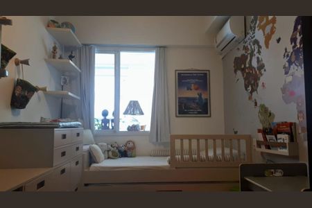 Apartamento à venda com 2 quartos, 76m² em Itaipu, Niterói