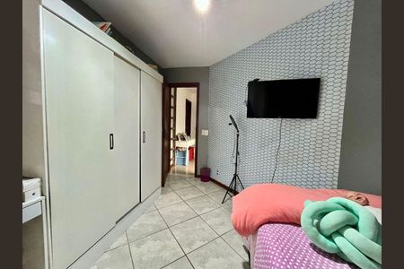 Casa à venda com 5 quartos, 223m² em Itaipu, Niterói