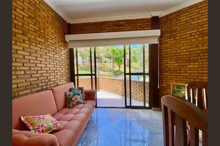 Casa à venda com 4 quartos, 365m² em Camboinhas, Niterói