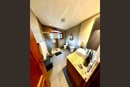 Casa à venda com 4 quartos, 826m² em Vila Progresso, Niterói