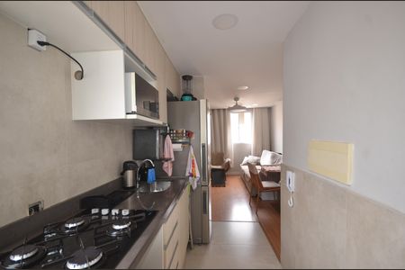 Apartamento para alugar com 55m², 2 quartos e sem vagaCozinha e Área de Serviço