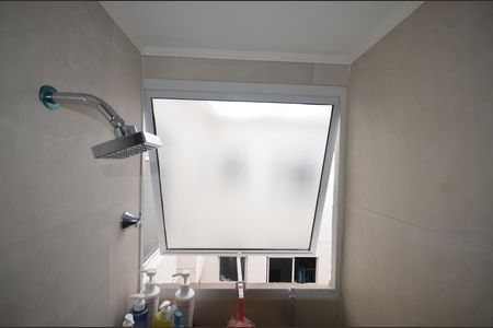 Apartamento para alugar com 55m², 2 quartos e sem vagaBanheiro