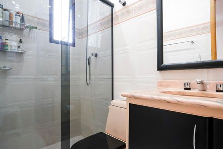 Apartamento à venda com 158m², 3 quartos e 2 vagasBanheiro da suíte 3