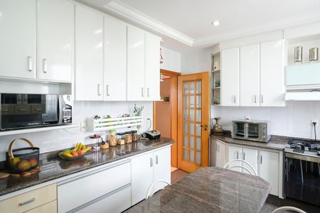 Apartamento à venda com 158m², 3 quartos e 2 vagasCozinha