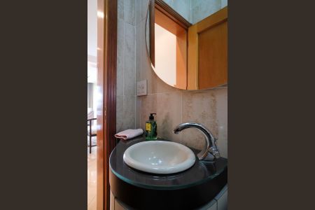 Apartamento à venda com 158m², 3 quartos e 2 vagasLavabo