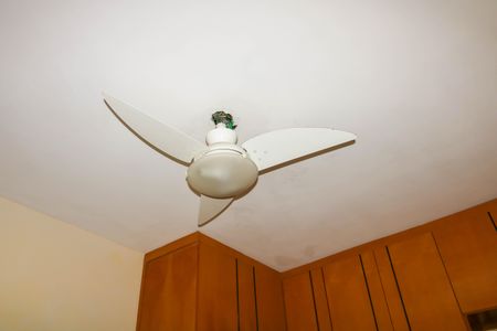 Apartamento à venda com 75m², 2 quartos e 2 vagasQuarto 2