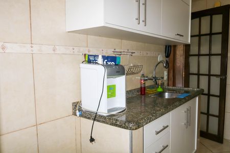 Apartamento à venda com 75m², 2 quartos e 2 vagasCozinha