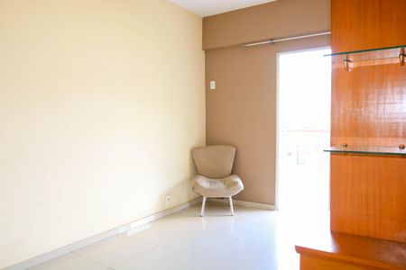 Apartamento à venda com 75m², 2 quartos e 2 vagasSala