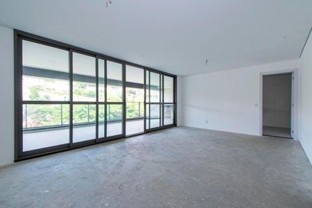 Apartamento à venda com 4 quartos, 237m² em Sumaré, São Paulo